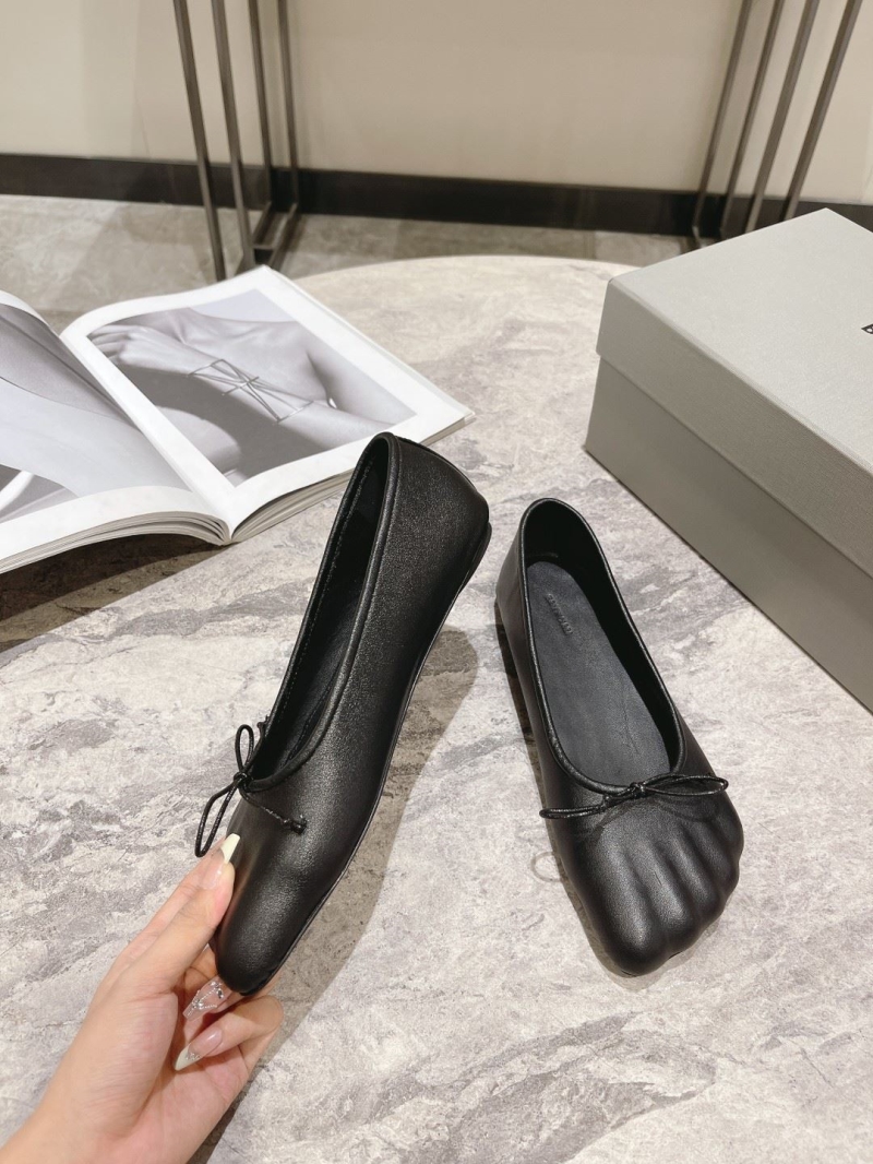 Balenciaga Low Shoes